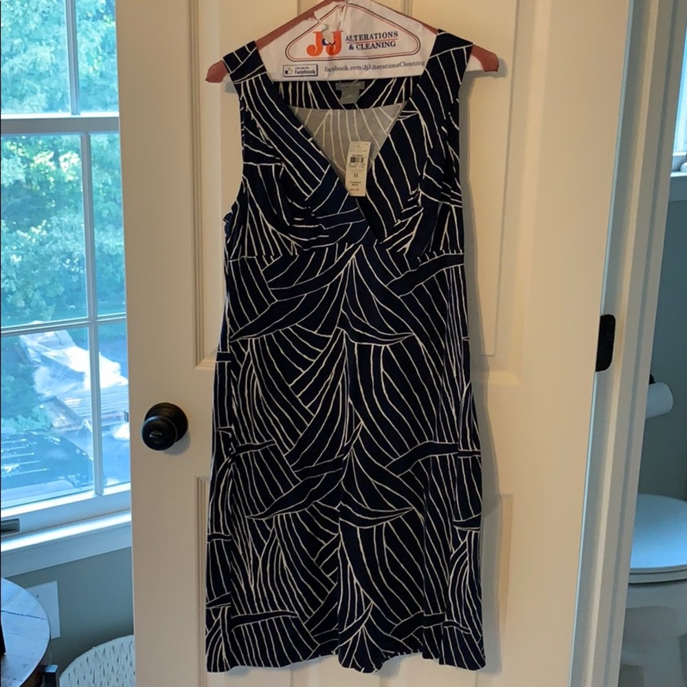 Navy and white soft jersey Ann Taylor dress